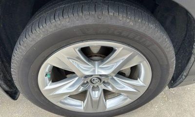 2017 Toyota Highlander LTD Platinum Hybrid