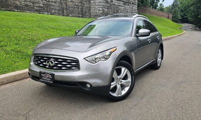 2011 Infiniti FX50 Base