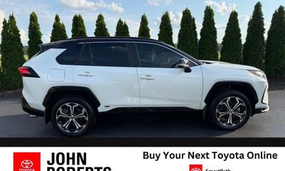 2025 Toyota RAV4 Prime PHEV XSE