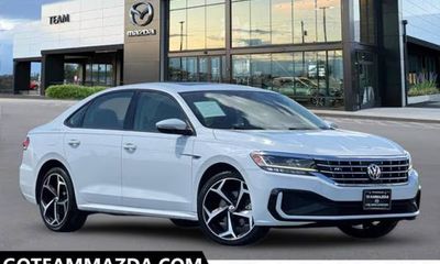 2020 Volkswagen Passat R Line
