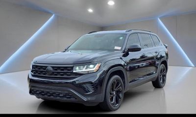 2022 Volkswagen Atlas SE W Tech