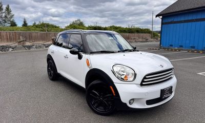 2014 Mini Countryman Base