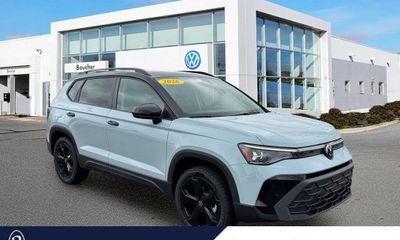 2026 Volkswagen Taos 4Motion SE Black