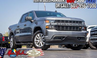 2020 Chevrolet Silverado Custom