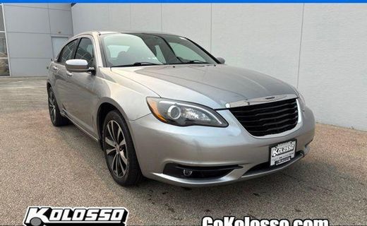 2013 Chrysler 200 Touring