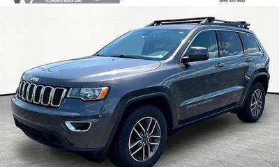 2019 Jeep Grand Cherokee Laredo