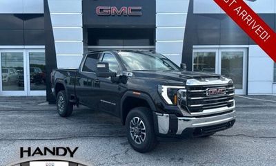 2026 GMC Sierra HD SLE