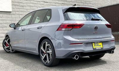 2026 Volkswagen Golf GTI SE