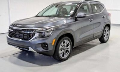 2023 Kia Seltos S Nightfall Edition