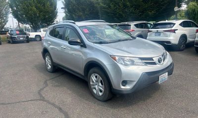 2014 Toyota RAV4 Standard