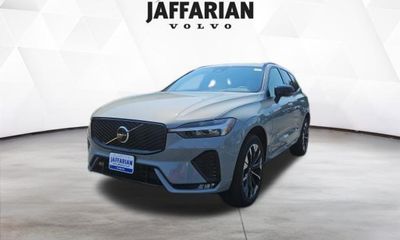 2026 Volvo XC60 Plus Dark