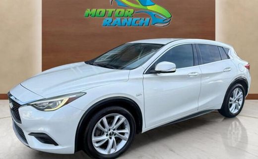 2017 Infiniti QX30