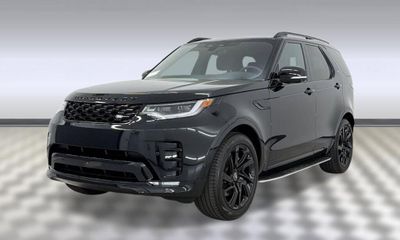 2025 Land Rover Discovery P300 Dyanmic SE