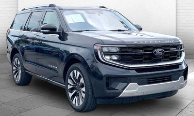 2025 Ford Expedition Platinum