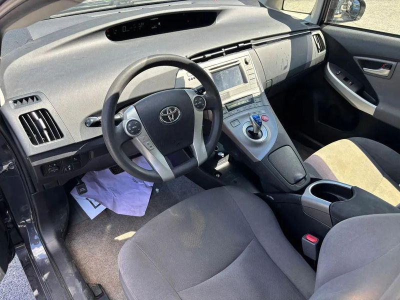 2015 Toyota Prius — a typically priced live listing