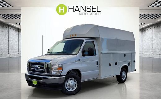 2025 Ford E-350 Super Duty