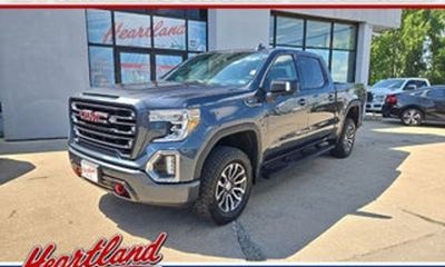 2021 GMC Sierra AT4