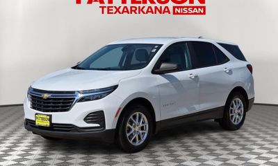 2022 Chevrolet Equinox LS