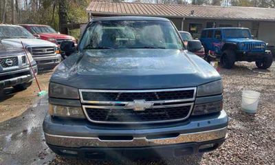2007 Chevrolet Silverado LS