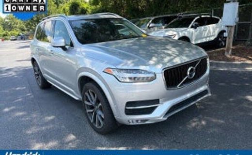 2018 Volvo XC90 Momentum