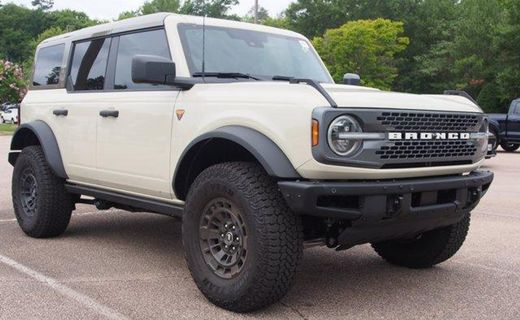 2026 Ford Bronco Badlands