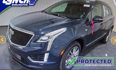 2025 Cadillac XT5 Sport