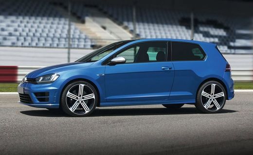 2016 Volkswagen Golf R Base