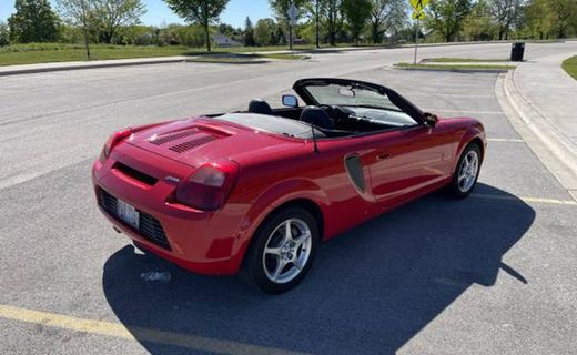 2001 Toyota MR2 Spyder