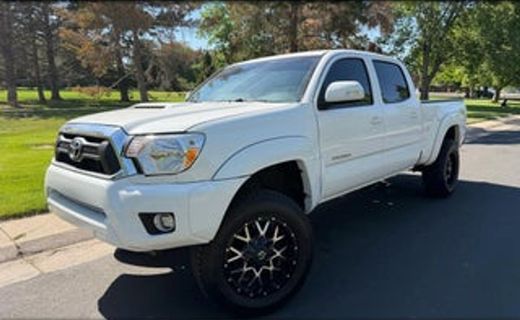 2013 Toyota Tacoma Delux