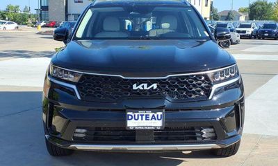 2023 Kia Sorento EX