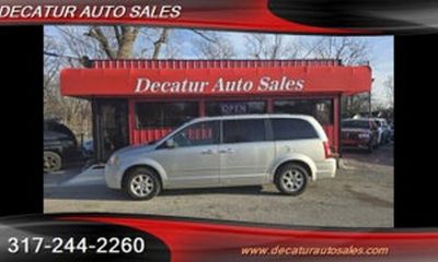2008 Chrysler Town AND Country Touring Signature