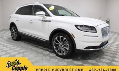 2022 Lincoln Nautilus Reserve