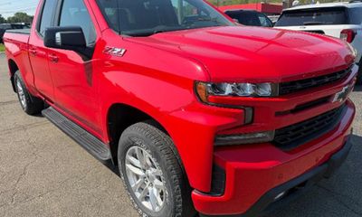 2019 Chevrolet Silverado RST