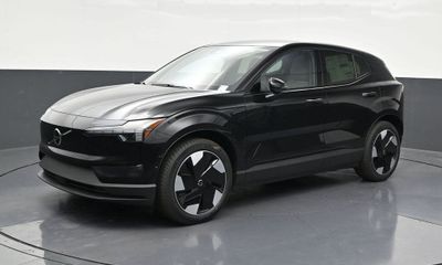 2026 Volvo EX30 Ultra