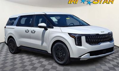 2026 Kia Carnival LXS