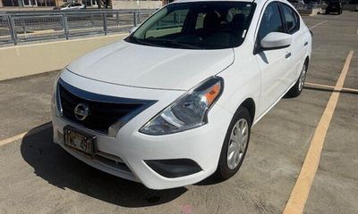 2019 Nissan Versa SV