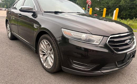 2015 Ford Taurus Limited