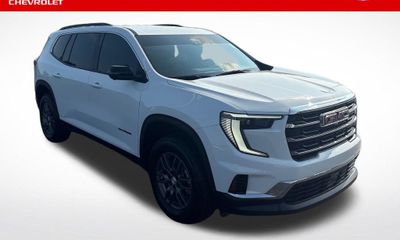 2025 GMC Acadia Elevation