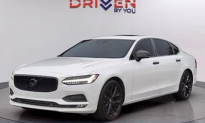 2018 Volvo S90 Momentum