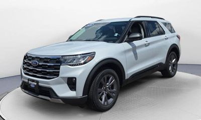2026 Ford Explorer Active