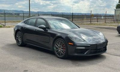 2020 Porsche Panamera 4