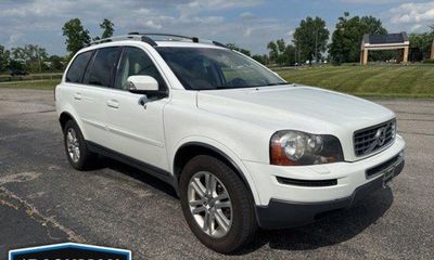 2011 Volvo XC90 32