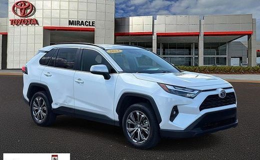 2024 Toyota RAV4 XLE Premium