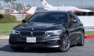 2019 BMW 530e Iperformance Sedan