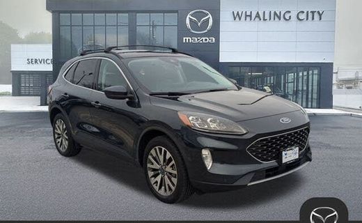 2022 Ford Escape Titanium