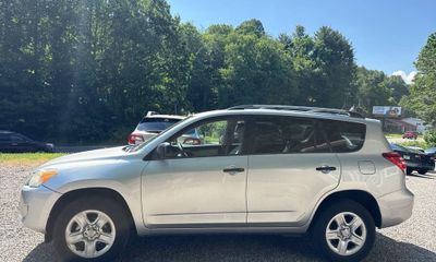 2010 Toyota RAV4 Standard