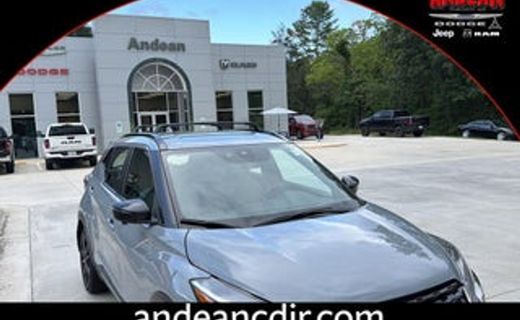 2024 Nissan Kicks SR