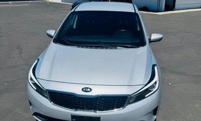 2017 Kia Forte LX Base