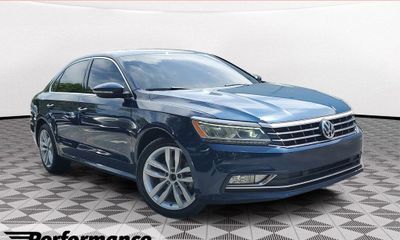 2018 Volkswagen Passat SE W Technology