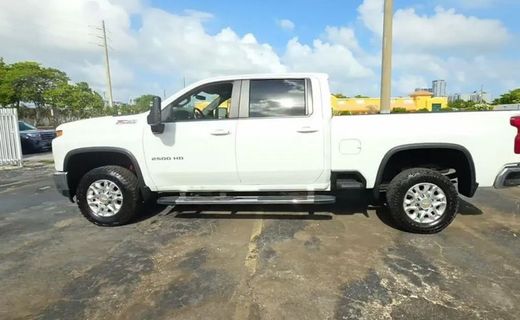 2023 Chevrolet Silverado HD LT
